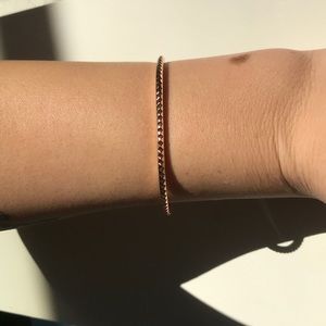 Kendra Scott gold bangle